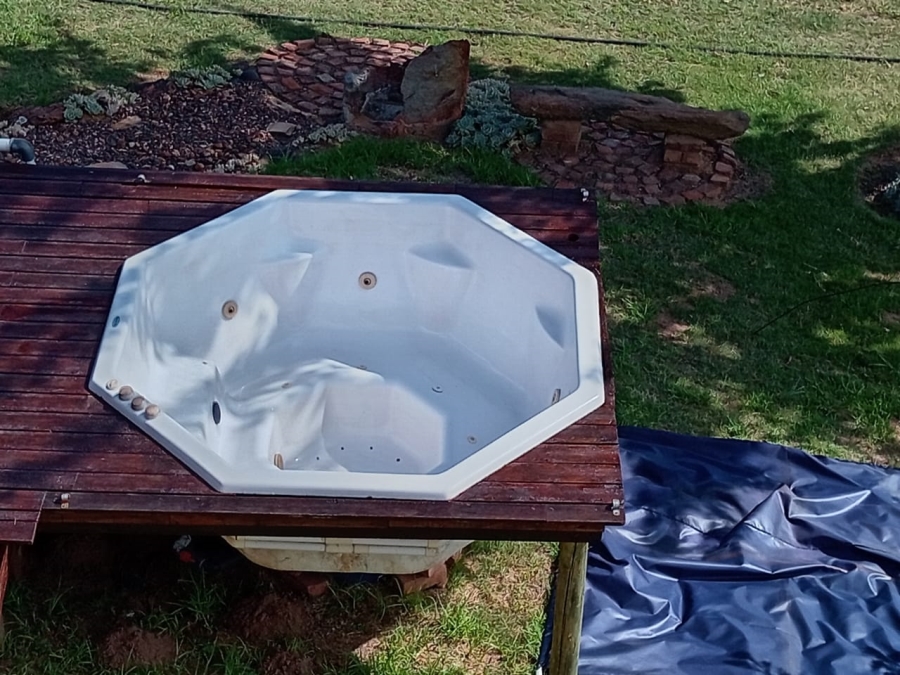 3 Bedroom Property for Sale in Joubertina Eastern Cape